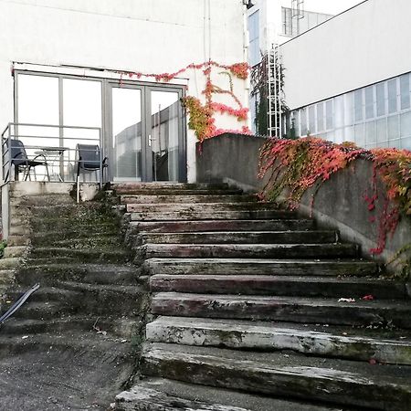 Guest House Factory มาลาสกี ภายนอก รูปภาพ